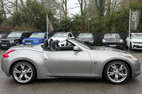 Nissan 370Z V6 GT AUTOMATIC ROADSTER - VERY RARE AUTO CONVERTIBLE 24