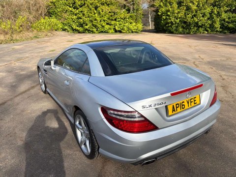 Mercedes-Benz SLK 2.1 SLK 250 D AMG Sport Auto 2dr 6
