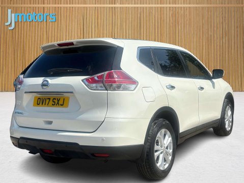 Nissan X-Trail 1.6 dCi Acenta SUV 5dr Diesel XTRON Euro 6 (s/s) (130 ps) 7