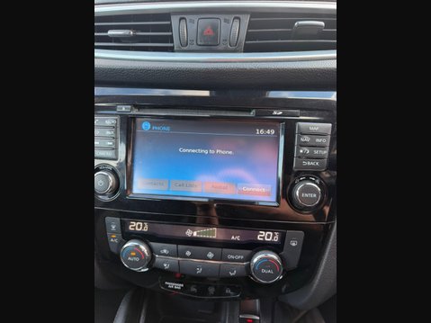 Nissan Qashqai 1.5 dCi Acenta Premium Euro 6 (s/s) 5dr 23