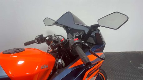 KTM RC 390 2024 1K VERY CLEAN A2 READY SPORTS BIKE 390CC 17