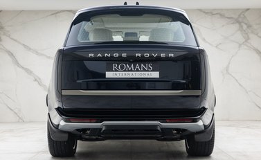 Land Rover Range Rover P550e AUTOBIOGRAPHY 8