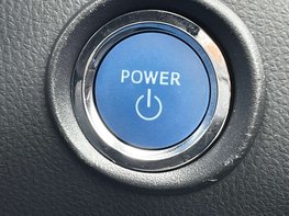 Toyota C-HR 1.8 C-HR Excel HEV CVT 5dr 61