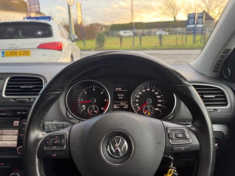 Volkswagen Golf 2.0 TDI GT (Leather) Euro 5 5dr 22