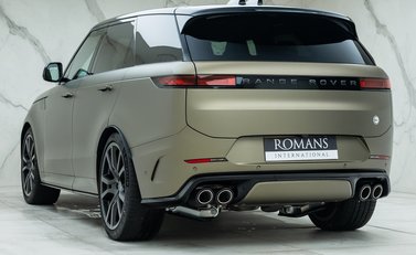 Land Rover Range Rover Sport P635 SV EDITION ONE 7