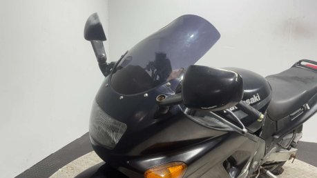 Kawasaki ZZR 1991 CLASSIC SPORTS TOURER PROJECT BIKE SPARES OR REPAIR 600CC 23