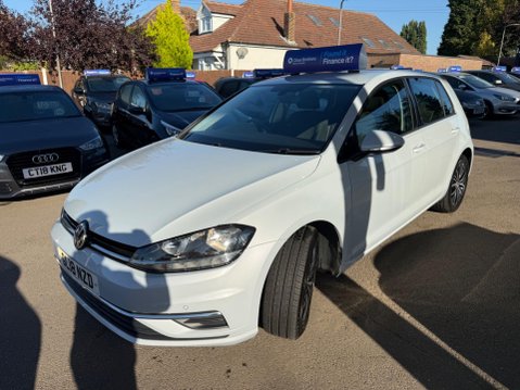 Volkswagen Golf 1.0 TSI SE Nav Euro 6 (s/s) 5dr 8
