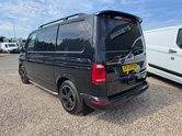 Volkswagen Transporter Crew Cab AUTO SWB L1H1 T32 Sportline Air Con Alloys Sensors EURO 6 NO VAT 12