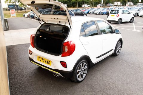 Kia Picanto X-LINE 32