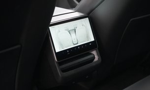 Tesla Model 3 RWD GROK AI Rear Screen Heated & Vented Seats Premium Sound One Owner VAT Q 20