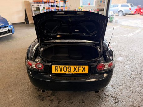 Mazda MX-5 1.8i (Option Pack) Roadster Euro 4 2dr 7