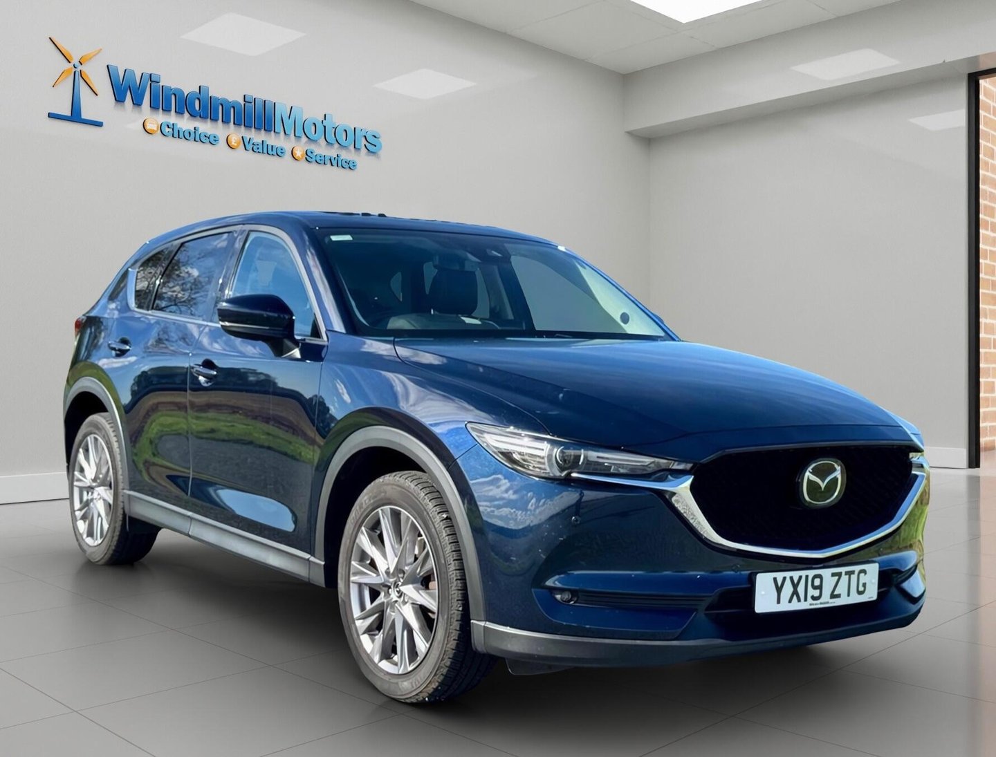 2019 Mazda CX-5 — image 1