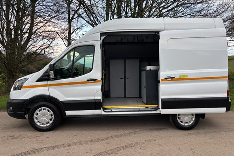 Ford Transit 350 L2 H3 130 ps Workshop Van with Air Con 8