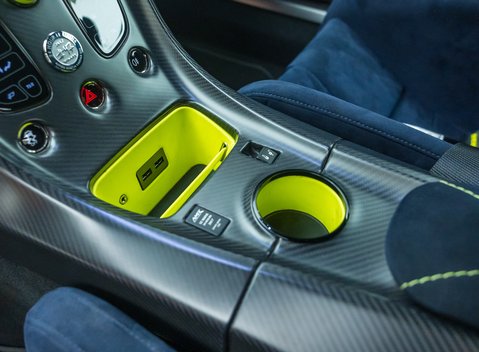 Aston Martin Vantage AMR Pro 20