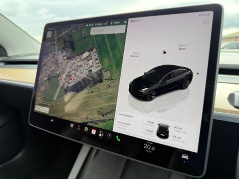 Tesla Model 3 Saloon 4dr Electric Auto RWD (241 bhp) 38