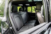Land Rover Defender 110 X-DYNAMIC HSE. URBAN UPGRADES. REAR SCREENS. PANO ROOF. E/SUSPENSION. 12