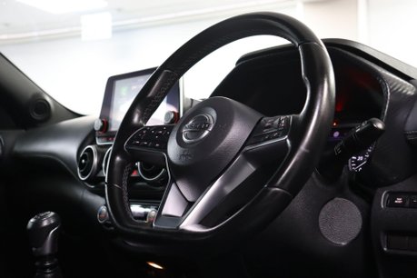 Nissan Juke DIG-T N-CONNECTA 12