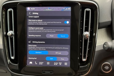 Volvo XC40 B3 ULTRA 53