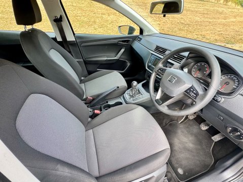 SEAT Ibiza MPI S 14