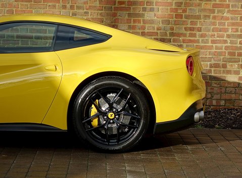 Ferrari F12 Berlinetta 15