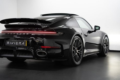 Porsche 911 3.6 T-Hybrid Turbo S Coupe 2dr Petrol Hybrid PDK 4WD Euro 6 (s/s) (711 ps) 38