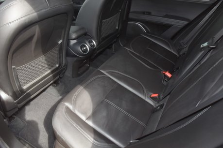 Alfa Romeo Stelvio TB SPRINT 22