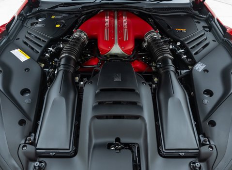 Ferrari 812 Competizione 51