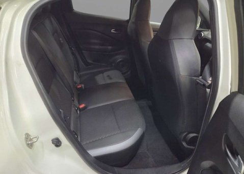 Nissan Juke 1.6 N-Connecta SUV 5dr Petrol Hybrid Auto Euro 6 (143 ps) 9