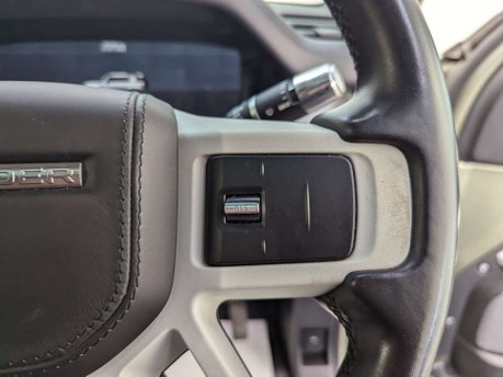 Land Rover Defender 2.0 Defender SE Auto 4WD 5dr 41