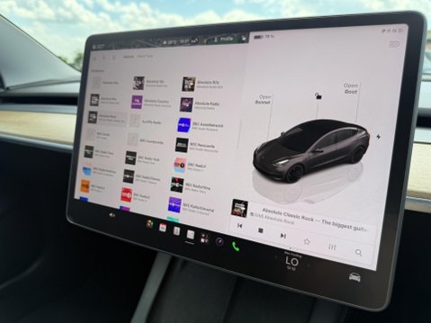 Tesla Model 3 (Dual Motor) Performance Saloon 4dr Electric Auto 4WDE (Performance Upgrade 40