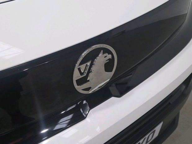 Vauxhall Vivaro VIVARO XL DIESEL 2.0 Turbo D 145 Prime H1 Van 4