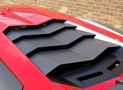 Lamborghini Aventador SV 13