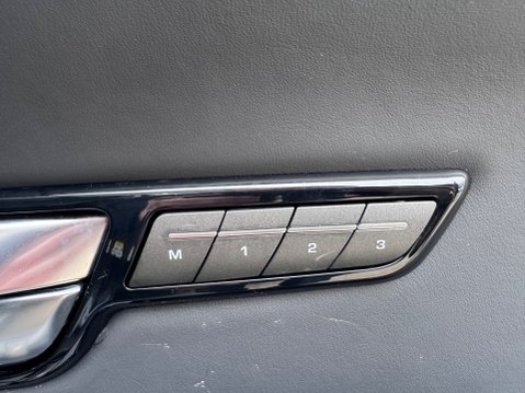 Land Rover Range Rover Evoque SD4 AUTOBIOGRAPHY 21