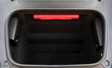 Porsche Cayman GT4 27