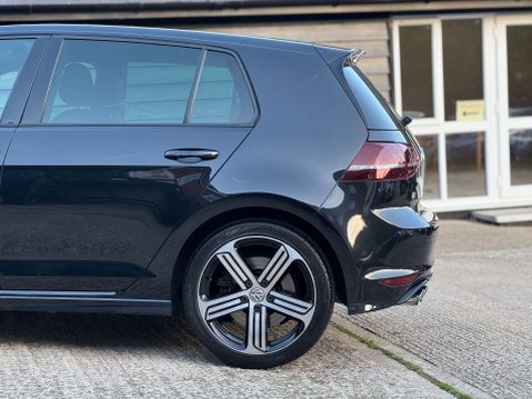 Volkswagen Golf 2.0 TSI BlueMotion Tech R Hatchback 5dr Petrol Manual 4Motion Euro 6 (s/s) 9