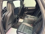 Porsche Cayenne 4.0 Cayenne T S E-Hybrid Auto 4WD 5dr 61