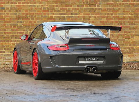Porsche 911 (997) GT3 RS 13