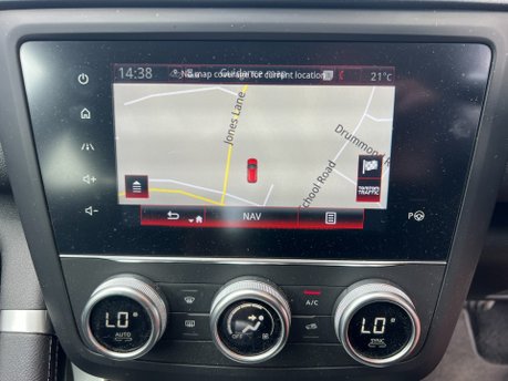 Renault Kadjar 1.3 GT LINE TCE EDC 5 Dr AUTOMATIC 13