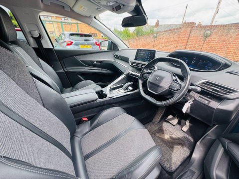 Peugeot 5008 1.5 BlueHDi Allure SUV 5dr Diesel EAT Euro 6 (s/s) (130 ps) 9