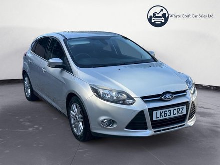 Ford Focus 1.0T EcoBoost Titanium Euro 5 (s/s) 5dr