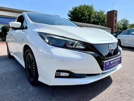 Nissan LEAF Leaf Tekna Electric 110kw, 39kwh (Automatic) 75