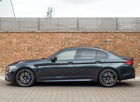 BMW M5 Competition 2