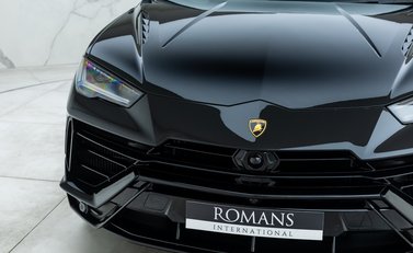 Lamborghini Urus S 28