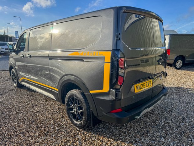 Ford Transit Custom LWB L2H1 Low Roof Trail 320 Air Con Alloys Camera Sensors SELECT 10