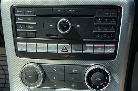 Mercedes-Benz SLC SLC 250 D AMG LINE - CAMERA -AIRSCARF -PARKTRONIC -HEATED SEATS 40