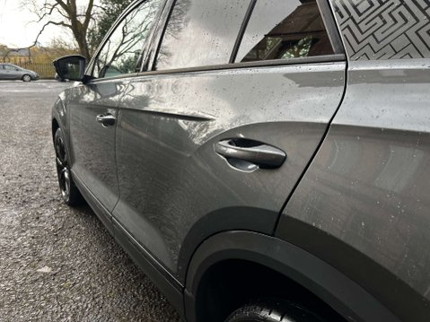 Volkswagen T-Roc 2.0 T-Roc Black Edition TDI Evo Semi-Auto 5dr 51