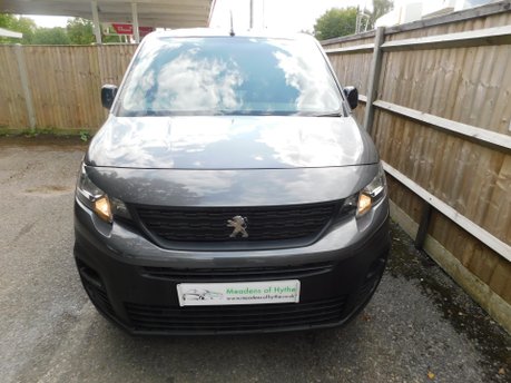 Peugeot Partner 1.5 BLUEHDI PROFESSIONAL L1 9
