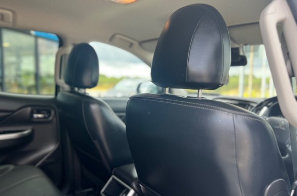 Mitsubishi L200 DI-D BARBARIAN DOUBLE CAB AUTO REAR CANOPY 28