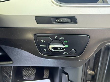 Audi Q7 TDI QUATTRO SE 35