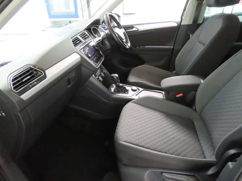 Volkswagen Tiguan 2.0 Tiguan Match TDI 4Motion Semi-Auto 4WD 5dr 8